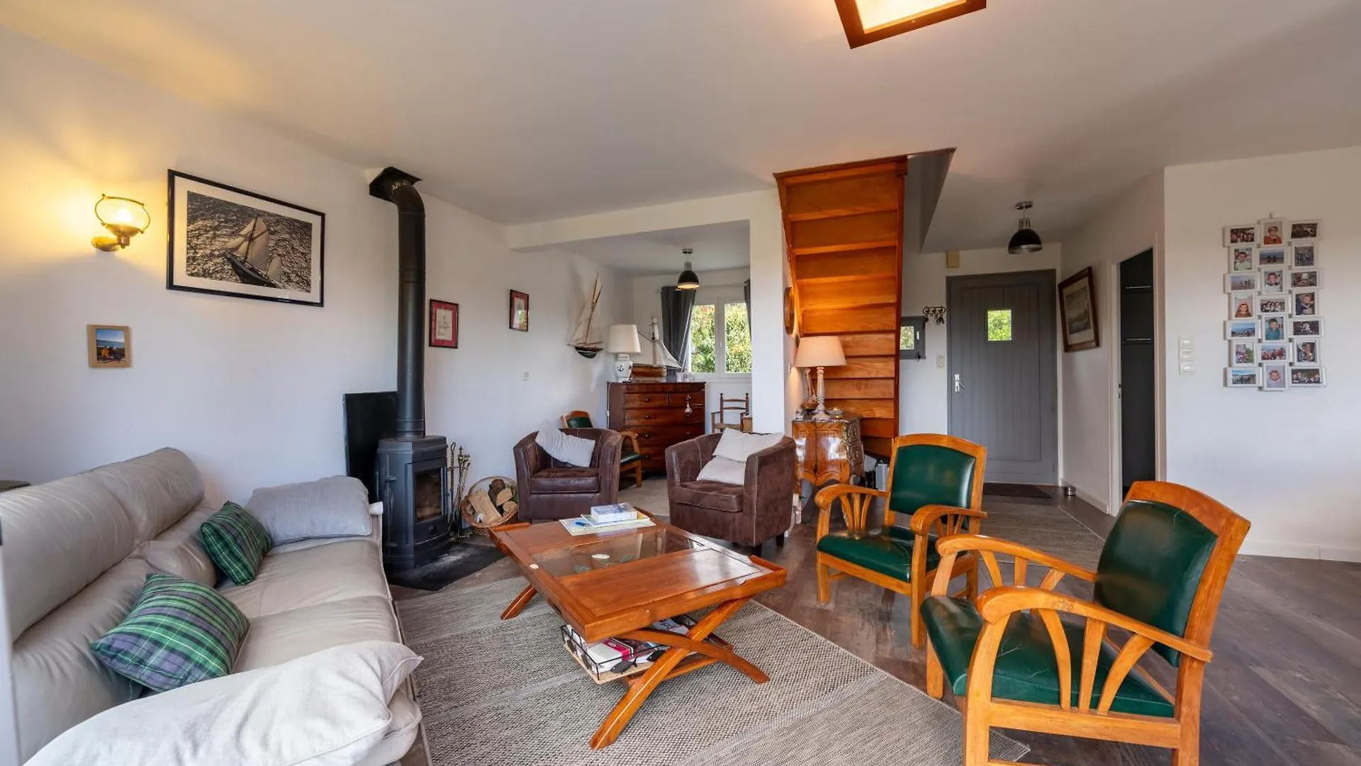 La Maison Aux Volets Bleus Arzon Holiday home